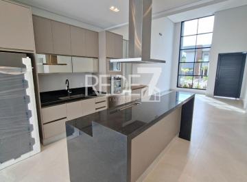 Casa · 187m² · 3 Quartos · 4 Vagas · Casa de condomínio em Valinhos-SP: 3 quartos, 2 salas, 5 banheiros, 4 vagas de garagem, piscina