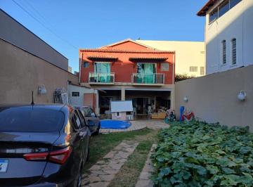 Casa de 4 quartos, Vicente Pires · Rua 12 ótimo sobrado 04 qts 02 suítes condomínio vazado para Estrutural!!!! Excelente localização!!!