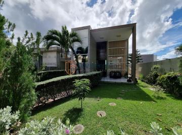 Casa · 235m² · 4 Quartos · 2 Vagas · Casa à venda com 4 suítes no Reserva Bella Vista