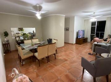 Apartamento de 3 quartos, Santos · Apartamento 3 Quartos com Suite e Varanda.