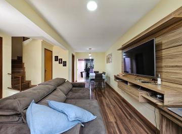 Casa de 3 quartos, Curitiba · Sobrado a venda no Cajuru | 3 dormitórios | Suíte | 2 vagas de garagem