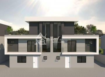 Casa · 139m² · 3 Quartos · Sobrados de Alto Padrão com 139m