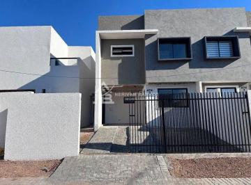 Casa · 115m² · 3 Quartos · 1 Vaga · Sobrado com 3 dormitórios à venda, 115 m² por R$ 670.000,00 - Cruzeiro - São José dos Pinhais/PR