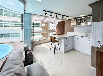 Apartamento · 3 Quartos · 4 Vagas · Cobertura duplex mobiliada com 3 suítes e 4 vagas à venda no Centro de Balneário Camboriú