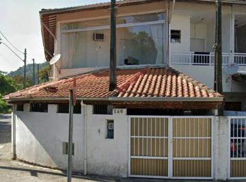 Casa · 77m² · 2 Quartos · 3 Vagas · Sobrado para Venda por R$350.000,00 com 77m², 2 dormitórios, 1 suite e 3 vagas - Tude bastos, Praia