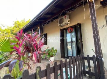 Casa · 100m² · 2 Quartos · 3 Vagas · Casa térrea com salão de festas - Santo Afonso, próximo ao Grêmio Atiradores!