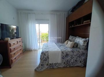 Casa · 81m² · 2 Quartos · Casa com 2 suítes Bairro São José