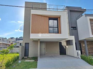 Casa · 168m² · 3 Quartos · 2 Vagas · Casa Nova com terraço em Condomínio Clube, 206 metros privativos e 2 vagas.