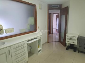 Comercial · 200m² · 2 Vagas · Sala comercial no centro.