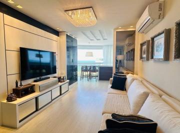 Apartamento · 160m² · 3 Quartos · 3 Vagas · Apartamento à venda com 03 dormitórios e vista para o mar na Praia Brava.