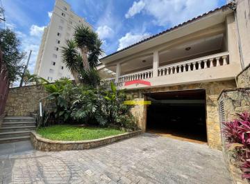 Casa · 400m² · 3 Quartos · 8 Vagas · Casa Térrea com Terreno de 10 x 50