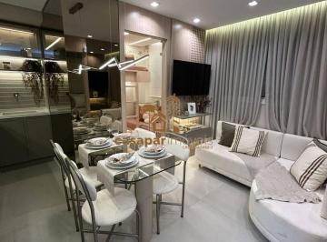 Apartamento · 31m² · 2 Quartos · Apartamento à Venda com 31m², 2 Dormitórios e Lazer Completo