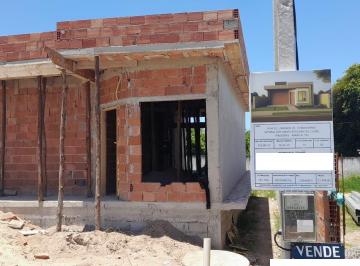 Imagem 1 · Casa de Condomínio para venda em Pindobas, Maricá