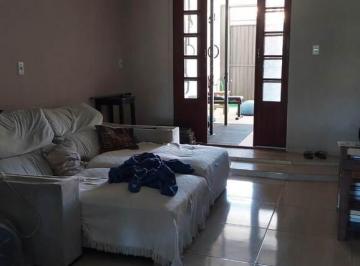 Casa · 160m² · 3 Quartos · 1 Vaga · Apartamento à venda em São João do Rio Vermelho com 160 m², 3 quartos, 1 vaga