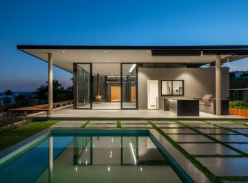 Casa · 664m² · 5 Quartos · Casa no condomínio Fazenda Dona Carolina para venda com 5 quartos, sendo 5 suítes, 664m²