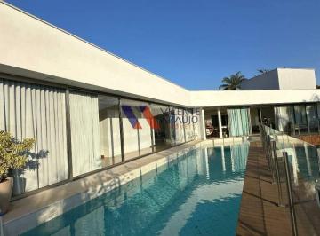 Casa · 600m² · 3 Quartos · 4 Vagas · A casa com maior privacidade do Monserrat está aqui.