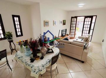Casa · 85m² · 2 Quartos · 1 Vaga · AMPLA CASA EM SERRA GRANDE COM 2 QUARTOS.