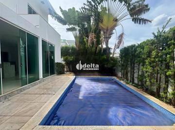 Casa · 460m² · 3 Quartos · 4 Vagas · Casa em condomínio com 3 suíte disponível para locação no bairro Nova Uberlândia em Uberlândia-MG