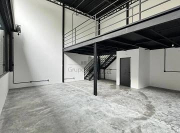 Comercial · 323m² · 1 Quarto · 3 Vagas · Galpão Comercial - Vila Mascote - 593m².