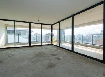 Apartamento · 230m² · 4 Quartos · 3 Vagas · Apartamento à venda em Pinheiros com 4 quartos, 4 suítes, 5 banheiross e 3 vagas