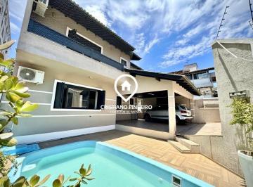 Casa · 120m² · 2 Quartos · 2 Vagas · Sobrado com 2 dormitórios à venda no Centro de Gravataí/RS