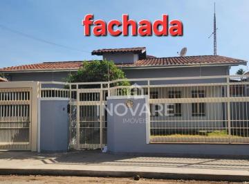 d6df196218b1844647a66d0ffd5a4df2295a753a · Casa com 3 dormitórios à venda, 204 m² por R$ 800.000,00 - Alto da Boa Vista - Itumbiara/GO