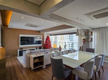 3db07ad9f02bf69a43b613fb6d5ac87a801d6cc9 · Apartamento de alto padrão à venda, com 147m², 3 suítes, ventilação cruzada, espaço gourmet, 2 vagas