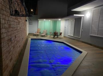 Casa · 400m² · 4 Quartos · 7 Vagas · Casa com 4 quartos à venda bairro Jardim Karaíba - Uberlândia/MG