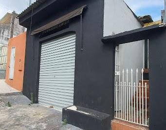 c8ed6b5871a7e6854530b3e864f7f33b3ba1f66e · Casa a venda com Edícula + Salão Comercial  - Bom Clima - Guarulhos/SP