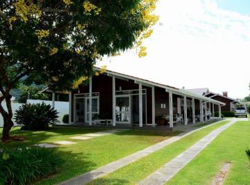 77847bf6c3737a04b81647d51619309ac935e824 · Lagoa da Conçeicão / Terreno 1500m² / Propriedade única
