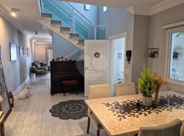 Casa · 280m² · 3 Quartos · 4 Vagas · Condomínio com 3 quartos à venda em Jardim virginia bianca - SP