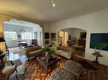 Casa · 310m² · 3 Quartos · 4 Vagas · Linda Casa à Venda em Alto de Pinheiros