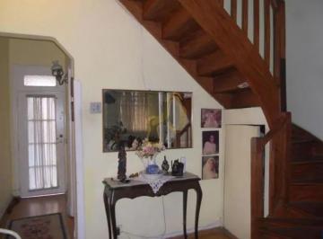 Casa · 80m² · 2 Quartos · Casa em Pinheiros - Oportunidade Imperdível!