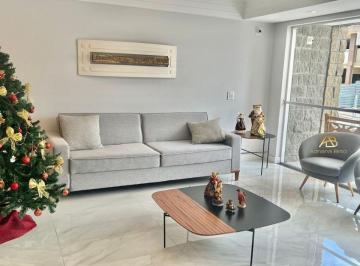 Apartamento de 3 quartos, Curitiba · ACONCHEGANTE - CONFORTÁVEL e BEM LOCALIZADO