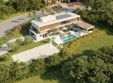 Casa · 740m² · 6 Quartos · 4 Vagas · Casa de Alto Padrão à Venda no Condomínio Fazenda Vila Real de Itu | 740 m², 6 Suítes, Vista Permane
