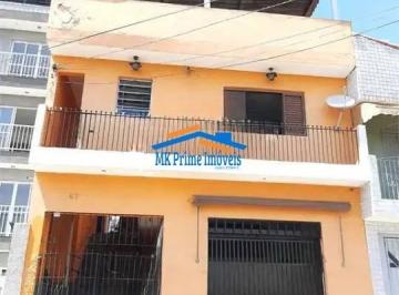 Casa · 180m² · 3 Quartos · 2 Vagas · Casa com 3 quartos sendo 1 suíte e 2 vagas de garagem