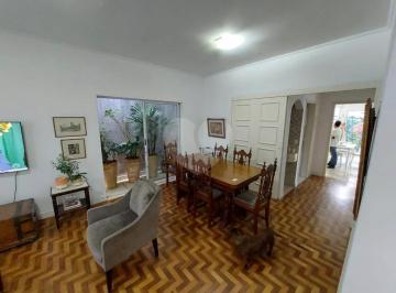 Casa de 3 quartos, São Paulo · Casa para Alugar na Vila Romana com 3 quartos e 4 vagas