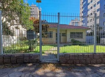 Casa · 600m² · 4 Quartos · Casa de 4 dormitórios no bairro Petrópolis