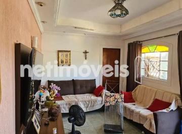 Terreno · 370m² · 6 Quartos · 1 Vaga · Oportunidade única para investidores, construtores e moradores que buscam renda passiva