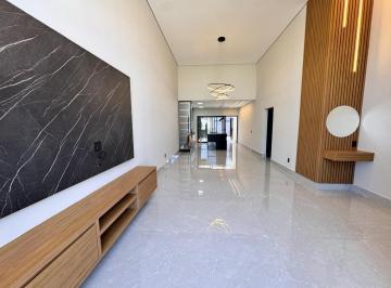 Casa · 176m² · 3 Quartos · 4 Vagas · Casa em condomínio com 3 suítes, piscina e área gourmet completa - Condomínio Olívio Franceschini- H