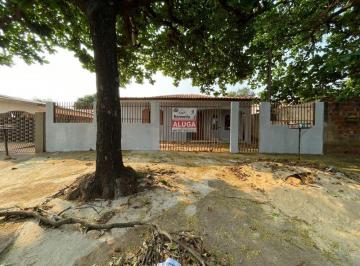 Casa · 3 Quartos · LOCAÇÃO | Casa, com 3 dormitórios em Jardim São Jorge, Paranavaí