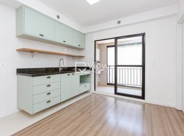 Apartamento · 50m² · 2 Quartos · 1 Vaga · Apartamento 2 quartos ensolarado e com churrasquei