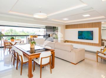 Sala · Apartamento 4 Quartos Agua Verde 181m²
