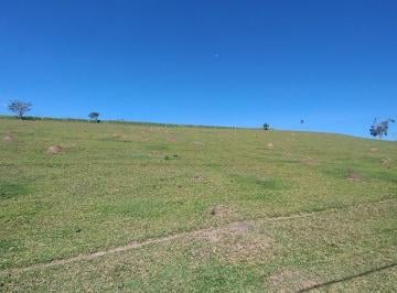 Rural de 4 quartos, Guararema · Sítio em Guararema – 118.433 m², Casa Sede 468m², 4 Suítes, Lagos, Nascentes e Lazer Completo