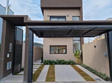 Foto 21 · Bélissima residência de 3 suítes com piscina e área gourmet no Villas do Jaguari
