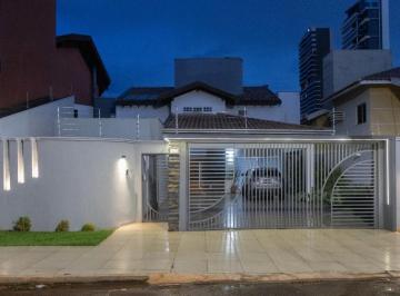 Casa · 358m² · 3 Quartos · 4 Vagas · Casa no Vivendas do Bosque