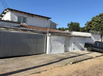 Casa · 130m² · 3 Quartos · 3 Vagas · Casa em Jardim Carvalho