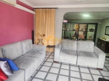 Casa · 245m² · 4 Quartos · 2 Vagas · Casa à venda em Quitaúna  -  Osasco 04 quartos
