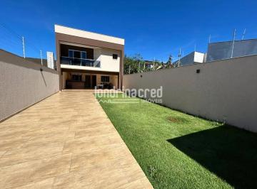 51764850875052.jpeg · Excelente Sobrado na Zona Oeste: 3 Quartos, Suíte, 3 Banheiros e Área Gourmet em Terreno de 225m²