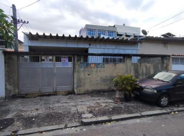 Casa · 200m² · 3 Quartos · 2 Vagas · Casa à venda - em Vista Alegre